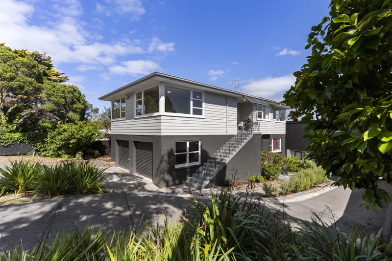 5 Nea Place, Hillcrest, Auckland - Carousel 1