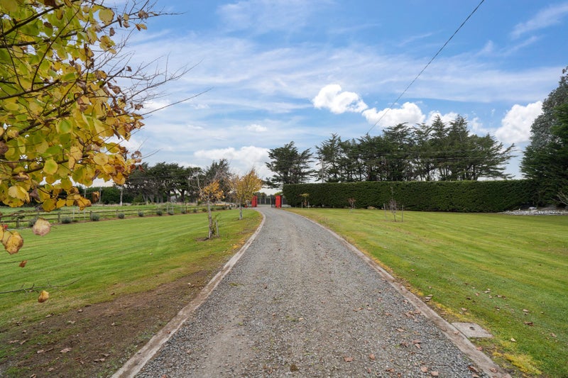 135 Otatara Road, New River Ferry, Invercargill - Carousel 50
