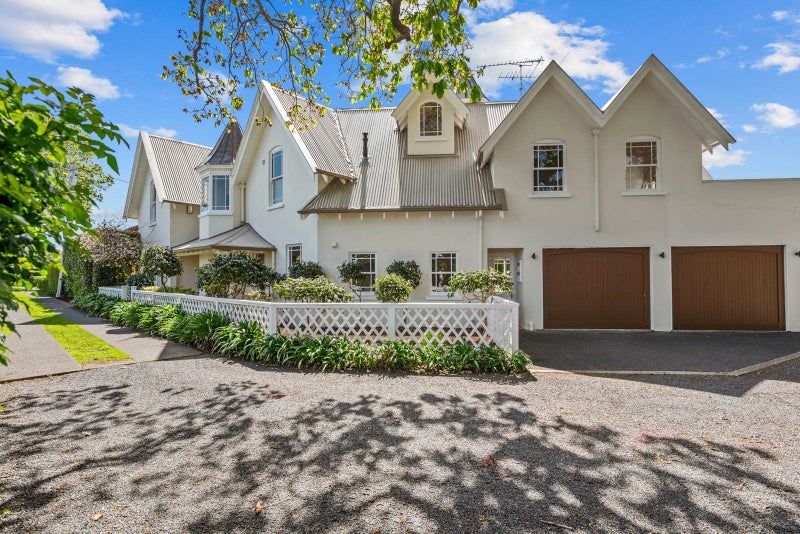 36B Cheltenham Rd, Devonport, North Shore City - Carousel 1