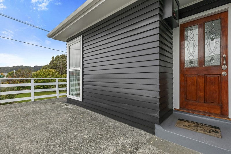 185 Wainuiomata Road, Wainuiomata, Lower Hutt - Carousel 2