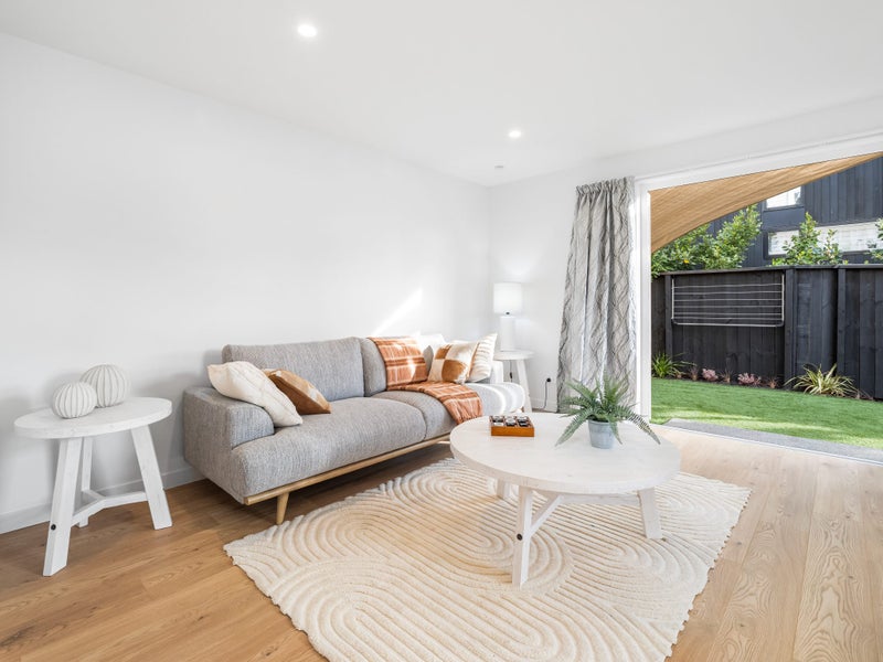 2/65 Stanmore Road, Linwood, Christchurch - Carousel 2