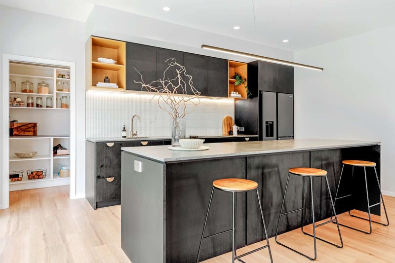 3 Broadview Way, Richmond, Richmond - Carousel 2