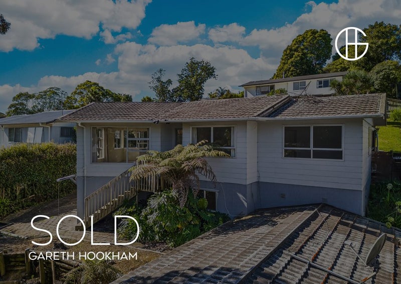 10 William Hadlow Place, Hatfields Beach, Orewa - Carousel 1