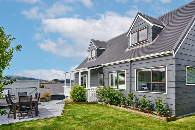 19 Cambrian Street, Churton Park, Wellington - Carousel 2