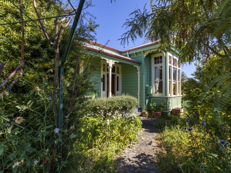 12 Ross Street, Otane - Carousel 18