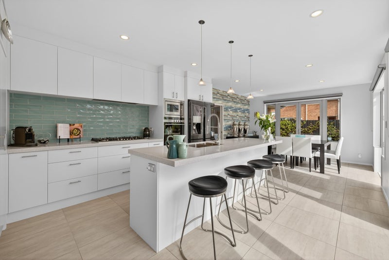 1A Westburn Terrace, Burnside, Christchurch - Carousel 2