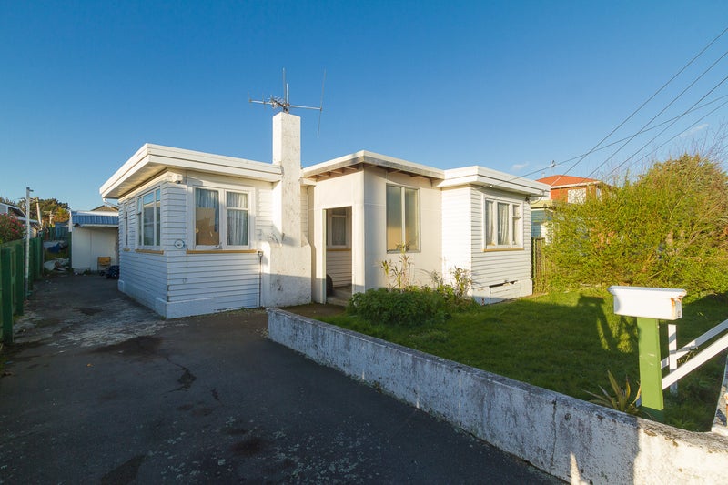 421 Jackson Street, Petone, Lower Hutt - Carousel 1