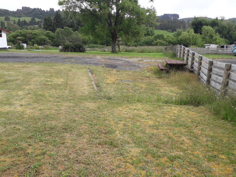 21 School Road, Maniaiti / Benneydale, Te Kūiti - Carousel 2