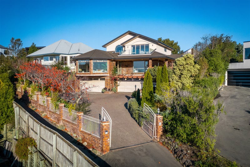 Property Valuation for 10 Blencathra Place, Westmorland, Christchurch