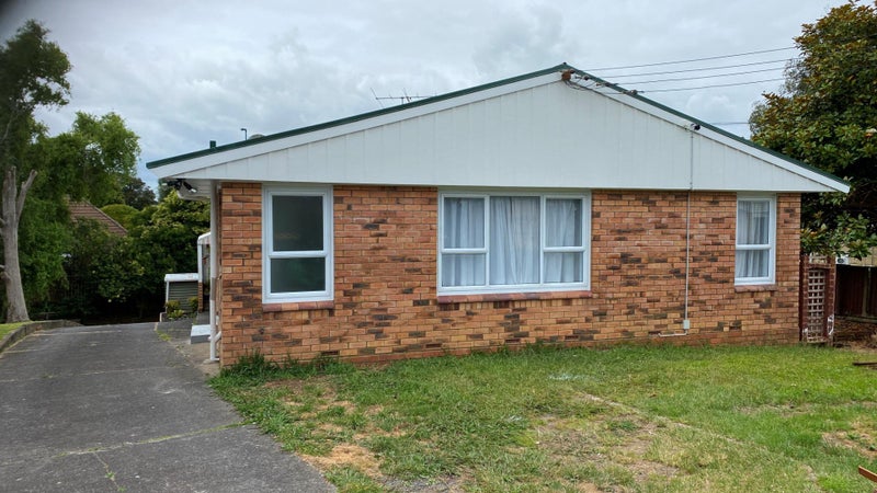 1/3A Kelvyn Grove, Hillpark, Auckland - Carousel 1