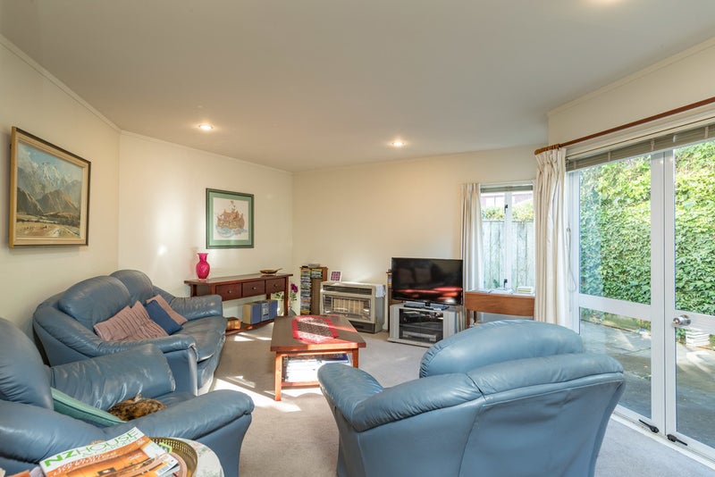 2/169 KNIGHTS RD, WATERLOO, LOWER HUTT - Carousel 1
