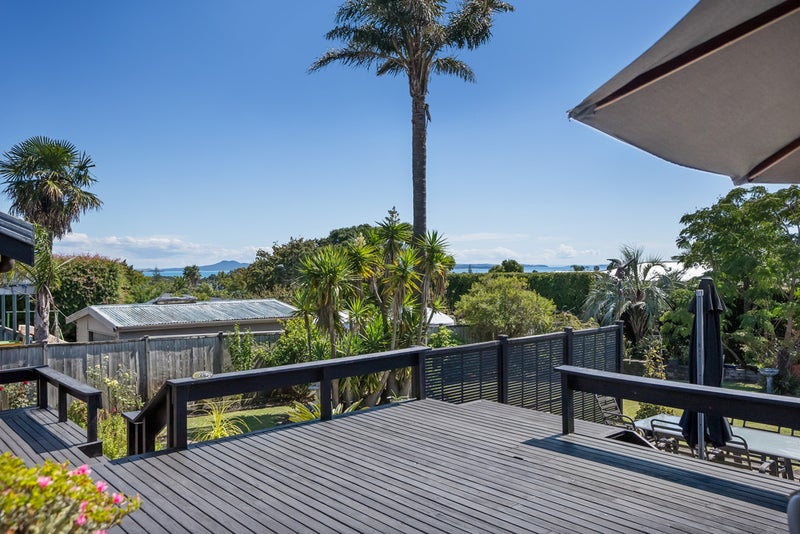 31 Karaka Road, Beachlands, Auckland - Carousel 1
