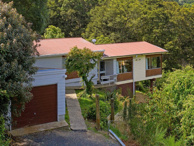 30 Village Loop Road, Waipori Falls, Outram - Carousel 1