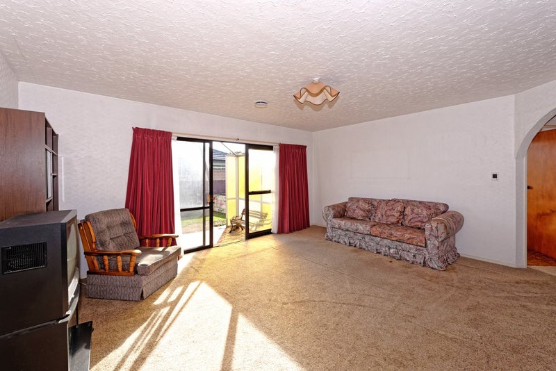 1/371 Pine Avenue, South New Brighton, Christchurch - Carousel 2