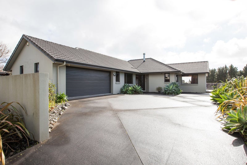 Property Valuation for 11 Ashmore Drive, Frankleigh Park, New Plymouth