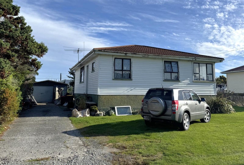 16 Peel Street, Cobden, Greymouth - Carousel 2