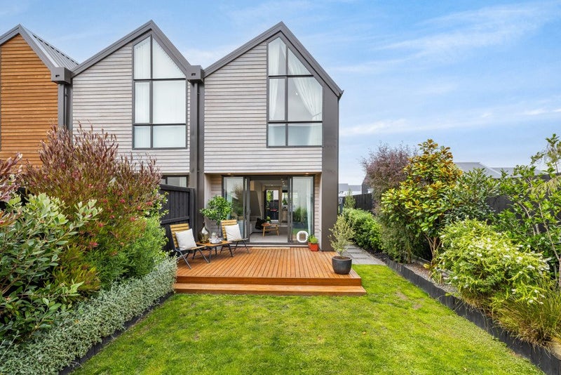 11/129 SHERBORNE STREET, St Albans, Christchurch - Carousel 1