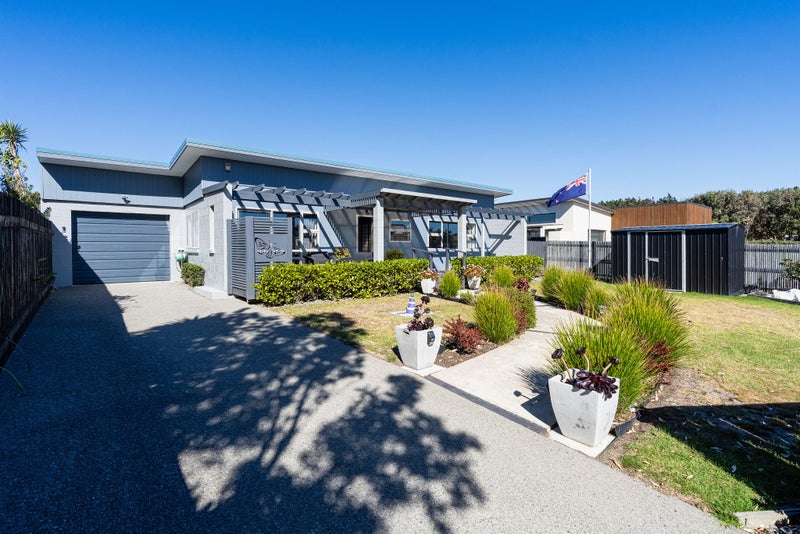26 Rua Avenue, Waitarere Beach, Levin - Carousel 2