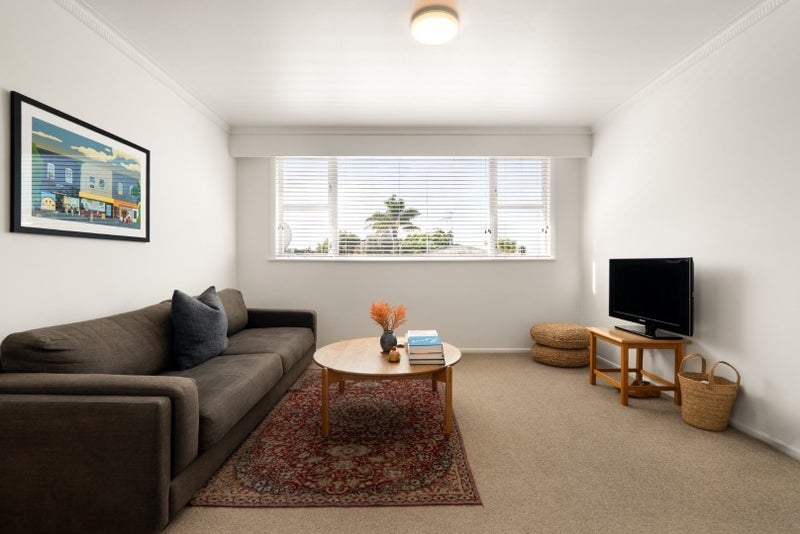 8/19 Vine Street, Ponsonby, Auckland - Carousel 2