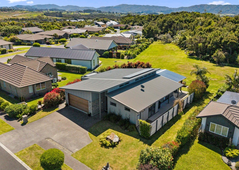 1 Park Lane, Mangawhai Heads, Mangawhai - Carousel 2
