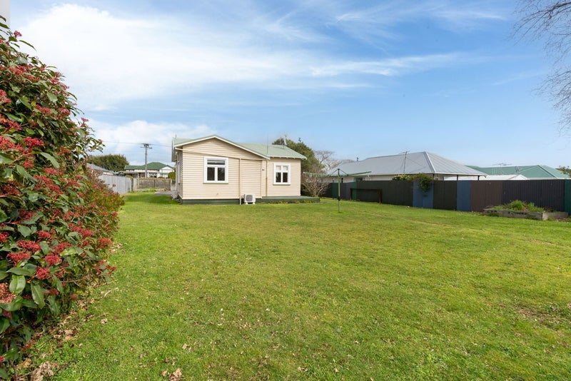 40 Trafalgar Street, Levin, Levin - Carousel 21