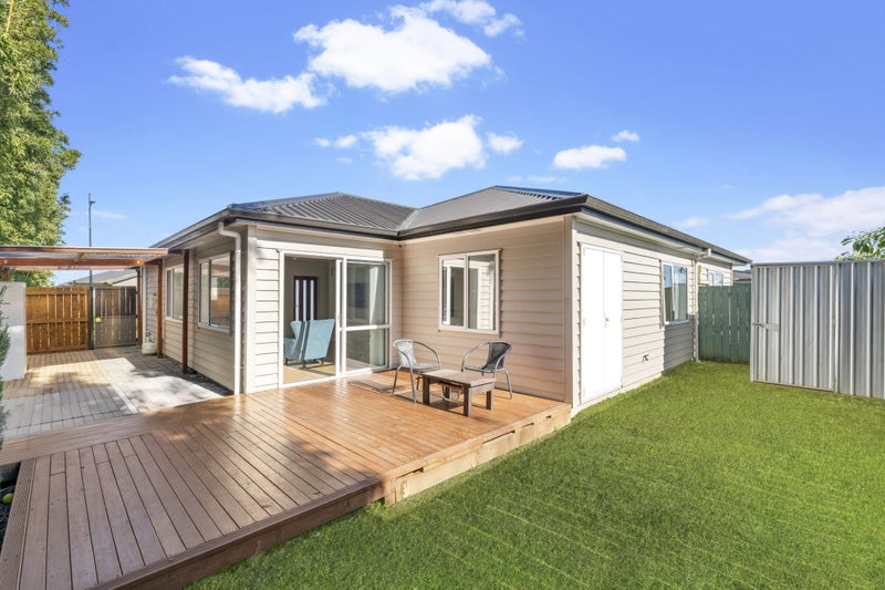 136 Kuaka Drive, Takanini, Auckland - Carousel 2