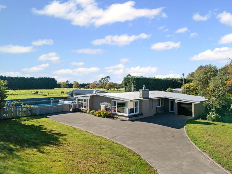 400 Racecourse Road, Allenton, Ashburton, Canterbury - Carousel 1