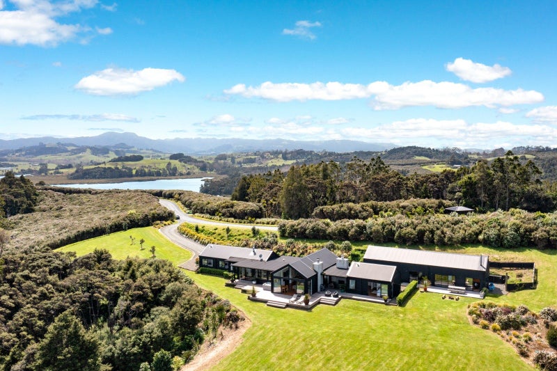 79 Bishop Lane, Tawharanui Peninsula - Carousel 35