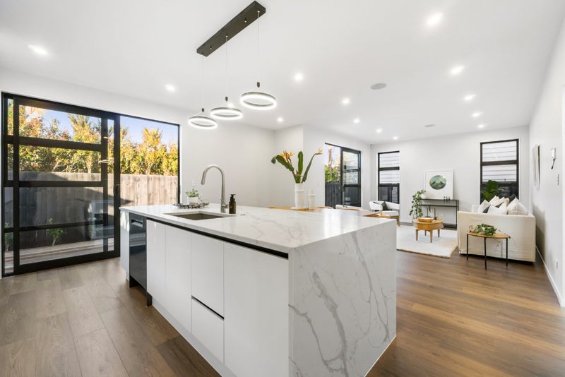 66A Norwood Road, Bayswater, Auckland - Carousel 1