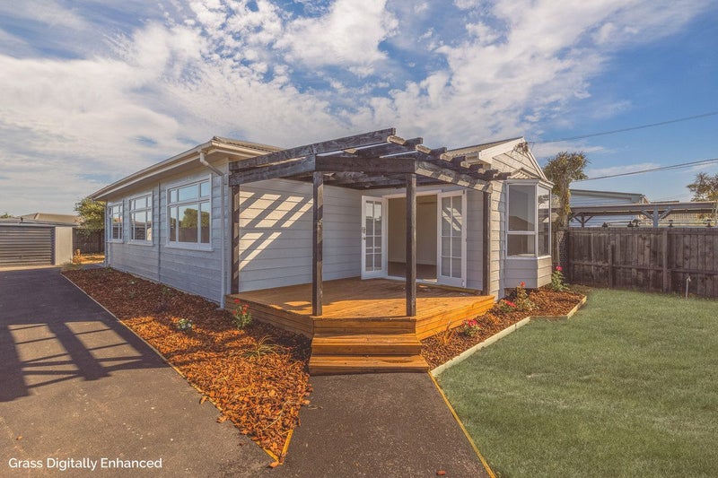 75 Tedder Avenue, North New Brighton, Christchurch - Carousel 1