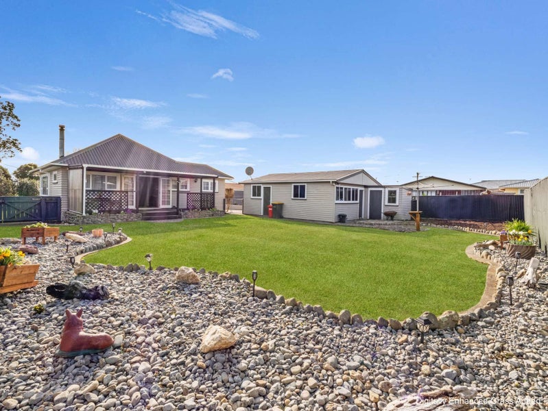 7 Rutland Street, Levin, Levin - Carousel 1