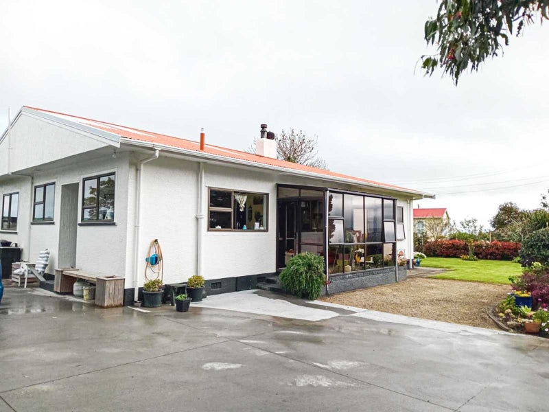 28 Shakespeare Road, Bastia Hill, Whanganui - Carousel 2