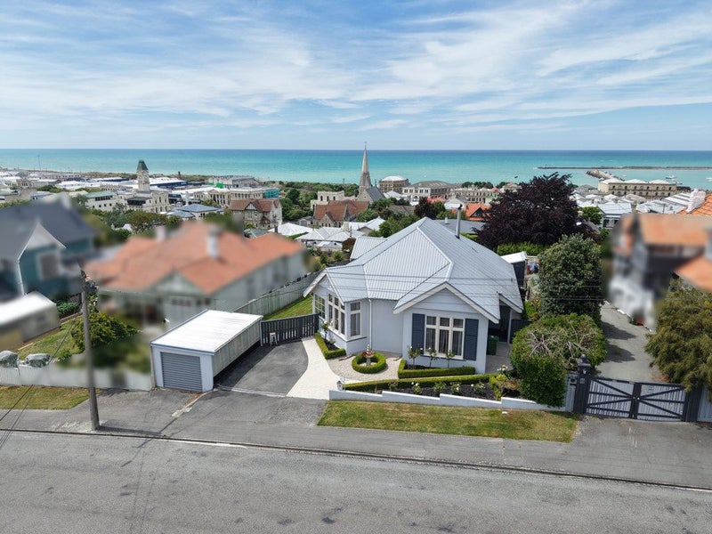 9 Ure Street, South Hill, Oamaru - Carousel 1