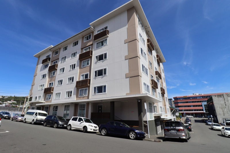 502/12 Martin Square, Te Aro, Wellington - Carousel 1
