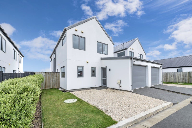 13 Franco Road, Halswell, Christchurch - Carousel 2