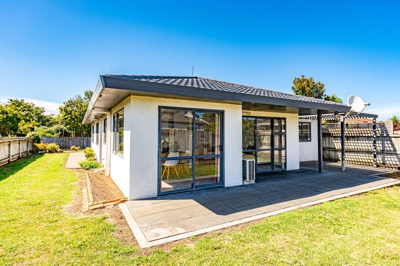 14 Nathan Street, Springvale, Whanganui - Carousel 1