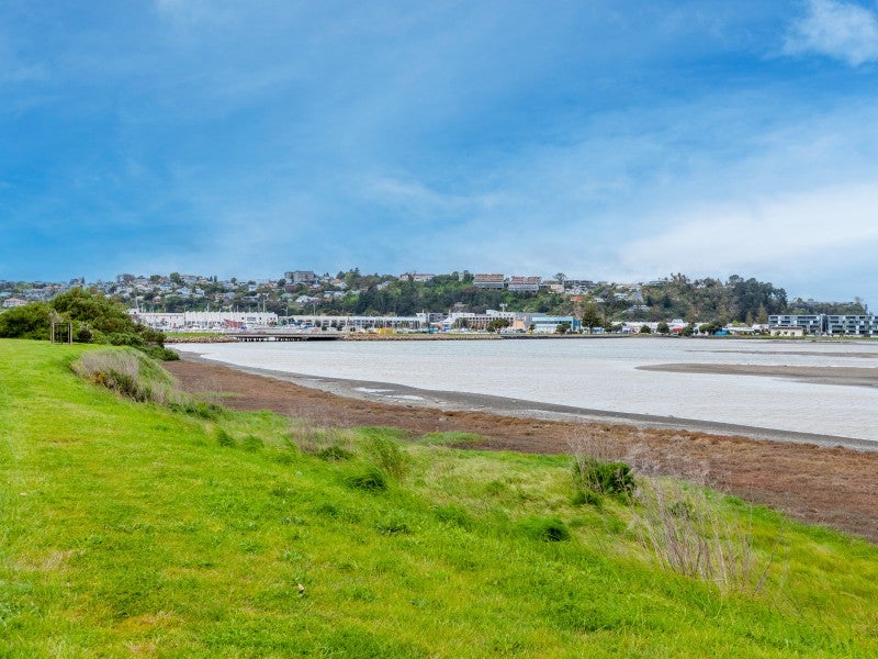 73 Meeanee Quay, Westshore, Napier - Carousel 28