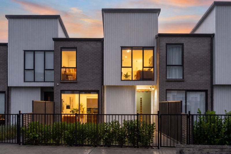 6 Tokitoki Way, Kenepuru, Porirua - Carousel 2