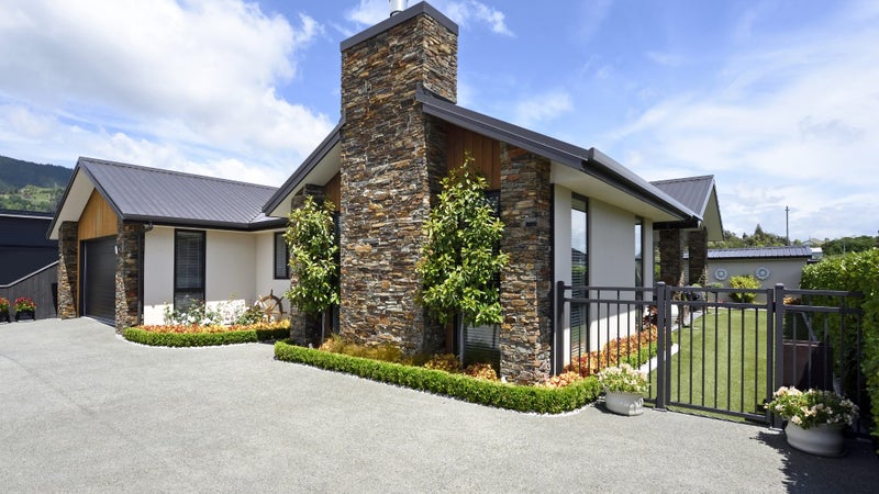 114 Bateup Road, Hope, Richmond - Carousel 1