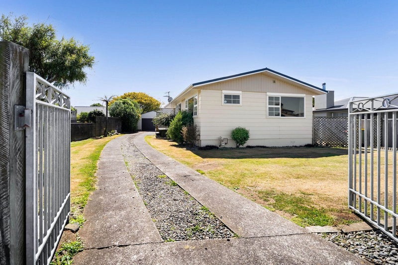 24 Maire Street, Hawera - Carousel 19
