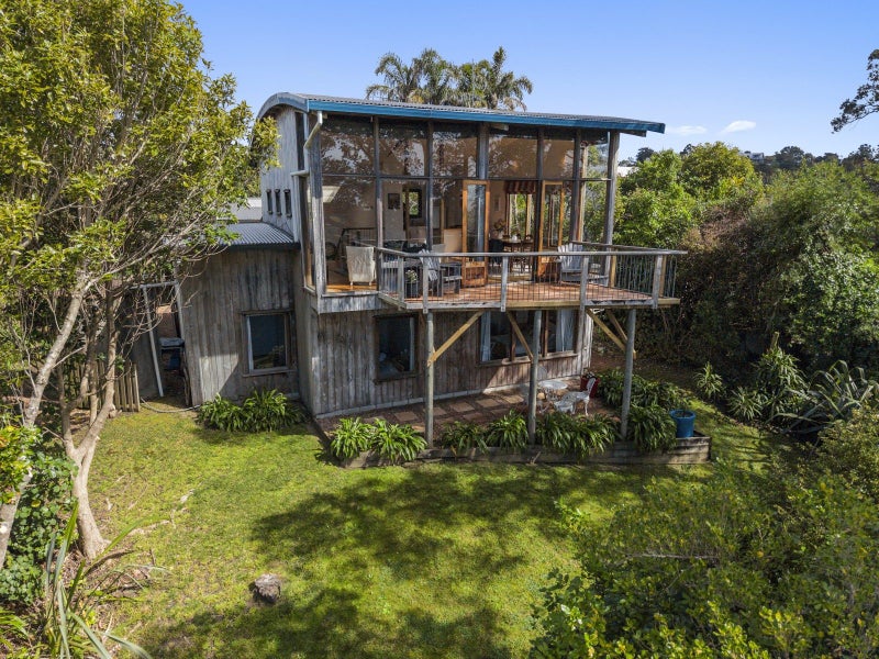 46 Tiri View Road, Palm Beach, Waiheke Island - Carousel 2