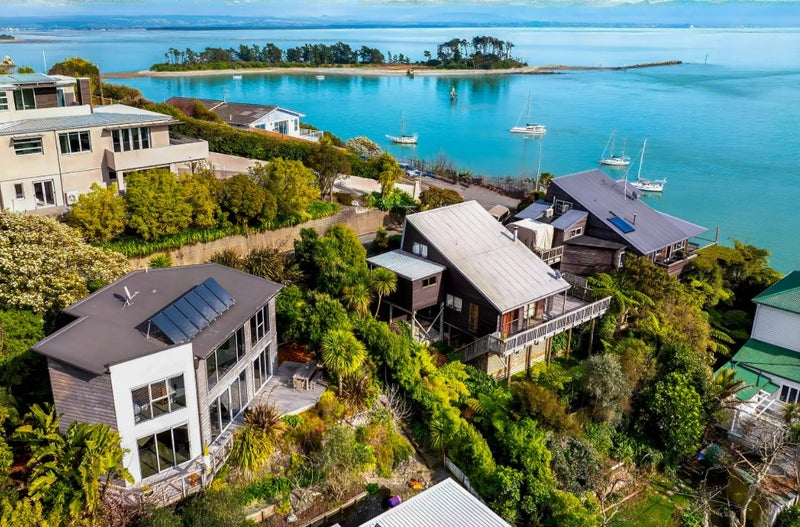 1E Fifeshire Crescent *FURNISHED, BILLS INCLUDED*, Stepneyville, Nelson, Nelson / Tasman - Carousel 2