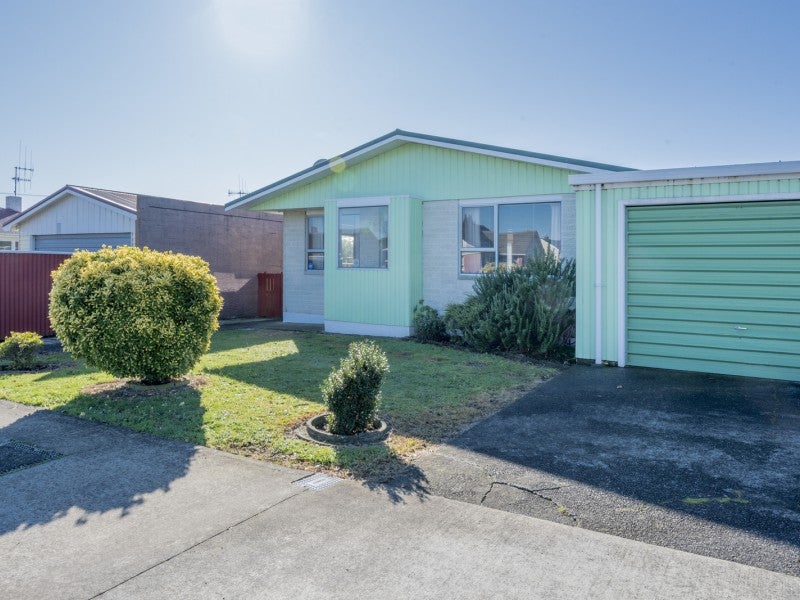 53 Liverpool Street, Levin, Levin - Carousel 1