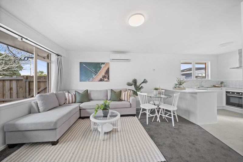 1/31A Vine Street, Mangere East, Auckland - Carousel 2