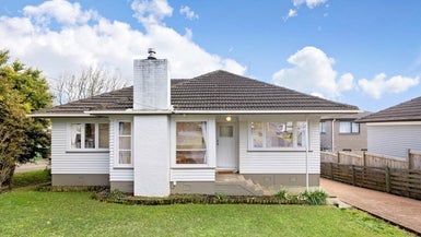 6 Batkin Road, New Windsor, Auckland - Carousel 1
