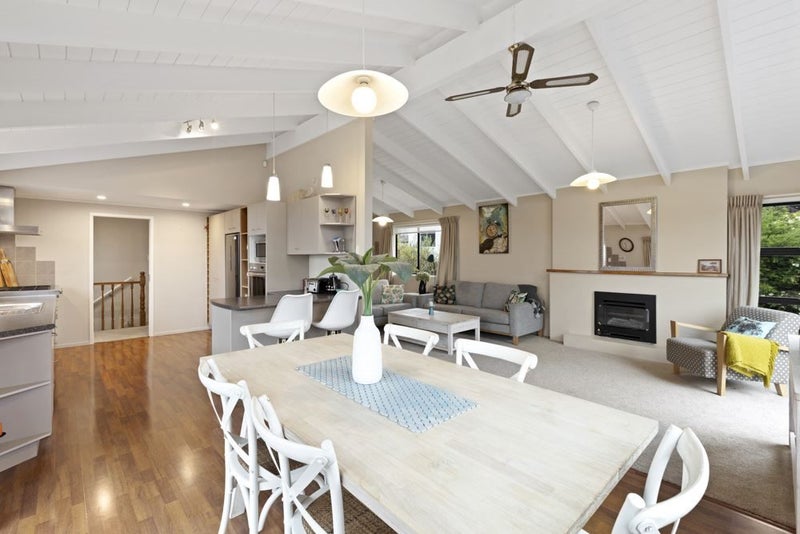 136 Weatherly Road, Torbay, Auckland - Carousel 2