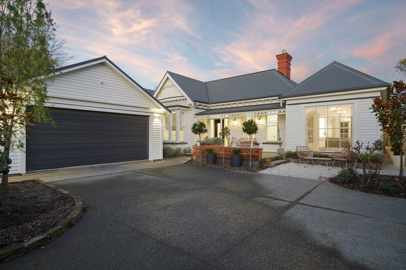 28 Hawkesbury Avenue, St Albans, Christchurch - Carousel 1