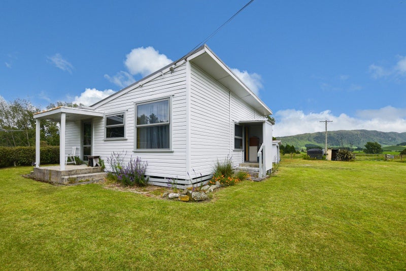 698 Corbett Road, Rotorua - Carousel 1