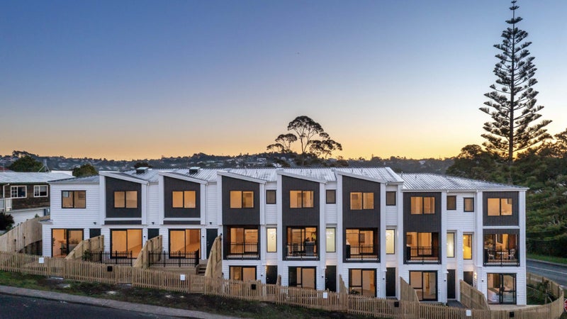 6/2A Torbay Heights, Torbay, Auckland - Carousel 1