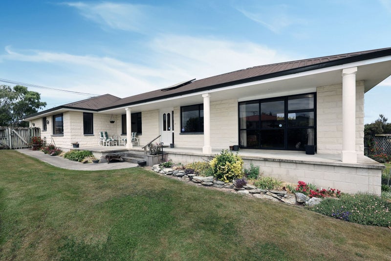 17 Lark Street, Oamaru, Oamaru - Carousel 1
